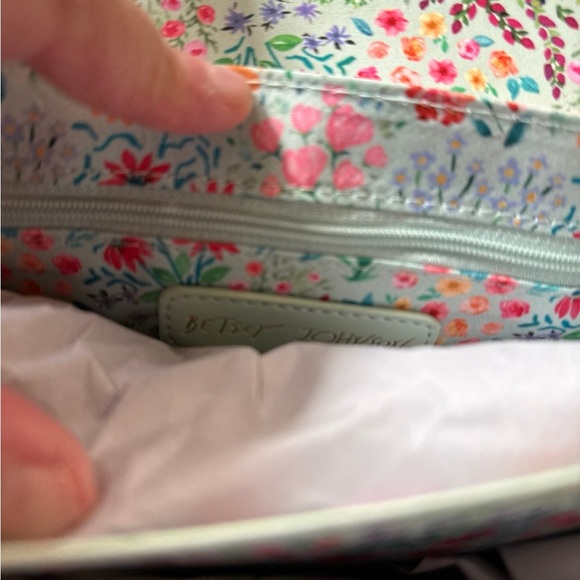 Betsey Johnson Floral Satchel NWT Ditsy Garden Top Handle Crossbody Cottagecore - Picture 11 of 12